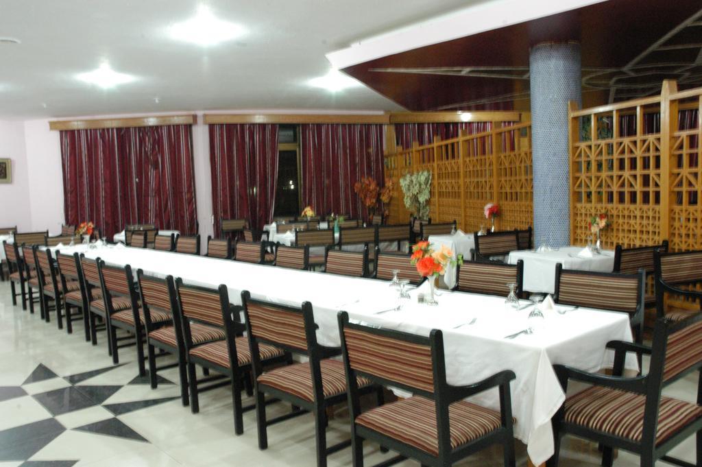 Nefertari Hotel Abu Simble Abu Simbel Exterior foto